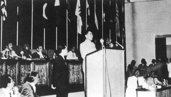 △周总理在万隆会议上讲话