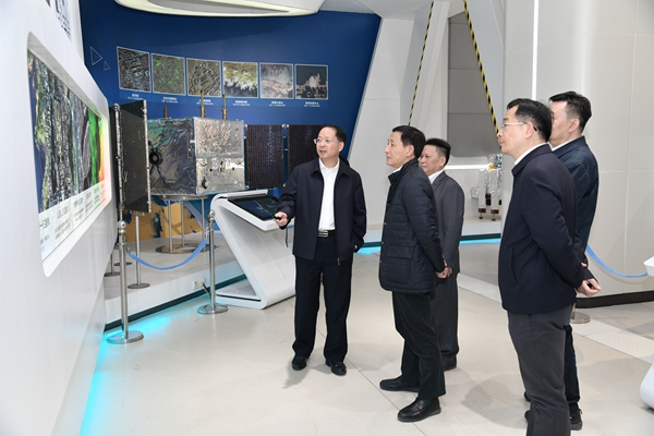 彭华岗、国资、央企、国资委、秘书长、企业鼎新